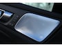 Volvo V60 2.0 T8 Plug-in hybrid AWD Ultra Dark Bowers & Wilkins premium audio | Stoelventilatie | Stoelmassage | 360" Camera | Panoramadak | Gelamineerde zijruiten | T8 Performance upgrade |