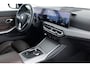 BMW 3-Serie 320 e SOH 98% | MOKKA LEDER | FULL LED | Sportstoelen | CAMERA |PHEV |✅ 1e Eigenaar *LET OP, DONDERDAG 10 SEPT. GESLOTEN!*
