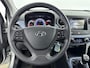 Hyundai i10 1.0i i-Motion Comfort | Lage km-stand! | Navigatie | Cruise control | Climate control |