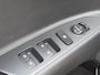Kia Stonic 1.0 T-GDi 100pk DynamicLine | LENTEDEALS | Navigatie | Parkeercamera | Climate Control
