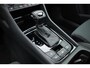 Skoda Karoq 1.5 TSI ACT Sportline Business | Dig. Cockpit | Pano | Elek. Trekhaak | Krell Audio | Adapt. Cruise | Keyless | Stoel-Stuurverw. |