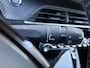 Peugeot 208 1.2 PureTech Blue Lease Allure | Afneembare Trekhaak 1200kg | Navigatie | Carplay | Camera | Cruise Control | DAB |