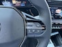 Peugeot e-308 SW GT Avantage EV 54 kWh | Nieuwe Auto | Tot 8 jaar Garantie | Tot 420 Km WLTP | Alcantara Executive Pack | 360 Graden Camera | Navigatie | Stoelverwarming & Massage | Warmtepomp | Draadloze Telefoonlader | Keyless Entry | Elektrische Kofferklep | 18" Lichtmetalen Velgen | Climate Control | Adaptieve Cruise Control met Drive Assist | Full LED Verlichting |