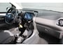 Peugeot 108 1.0 e-VTi Allure | Navi by app | Climate control | Camera | Apple carplay | Mistlampen | 38.000km |