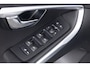 Volvo V40 Cross Country 1.5 T3 Polar+ Luxury Automaat | LEDER | PANORAMA