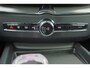 Volvo XC60 T8 Recharge AWD Plus Black Edition - Panorama/schuifdak - IntelliSafe Assist & Surround - Harman/Kardon audio - Adaptieve LED koplampen - Verwarmde voorstoelen, stuur & achterbank - Parkeersensoren voor & achter - Elektr. bedienb. voorstoelen met geheugen - Head up display - Draadloze tel. lader - Extra getint glas - Inklapbare trekhaak - 21' LMV