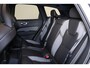 Volvo XC60 T8 Recharge AWD Plus Black Edition - Panorama/schuifdak - IntelliSafe Assist & Surround - Harman/Kardon audio - Adaptieve LED koplampen - Verwarmde voorstoelen, stuur & achterbank - Parkeersensoren voor & achter - Elektr. bedienb. voorstoelen met geheugen - Head up display - Draadloze tel. lader - Extra getint glas - Inklapbare trekhaak - 21' LMV