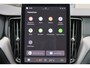 Volvo XC60 T8 Recharge AWD Plus Black Edition - Panorama/schuifdak - IntelliSafe Assist & Surround - Harman/Kardon audio - Adaptieve LED koplampen - Verwarmde voorstoelen, stuur & achterbank - Parkeersensoren voor & achter - Elektr. bedienb. voorstoelen met geheugen - Head up display - Draadloze tel. lader - Extra getint glas - Inklapbare trekhaak - 21' LMV