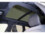 Volvo XC60 T8 Recharge AWD Plus Black Edition - Panorama/schuifdak - IntelliSafe Assist & Surround - Harman/Kardon audio - Adaptieve LED koplampen - Verwarmde voorstoelen, stuur & achterbank - Parkeersensoren voor & achter - Elektr. bedienb. voorstoelen met geheugen - Head up display - Draadloze tel. lader - Extra getint glas - Inklapbare trekhaak - 21' LMV
