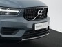 Volvo XC40 T2 Momentum | Trekhaak | Stoel- & Stuurverwarming | Camera | Carplay | Navigatie | Privacy Glass