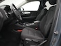 Volvo XC40 T2 Momentum | Trekhaak | Stoel- & Stuurverwarming | Camera | Carplay | Navigatie | Privacy Glass
