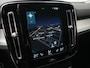 Volvo XC40 T2 Momentum | Trekhaak | Stoel- & Stuurverwarming | Camera | Carplay | Navigatie | Privacy Glass
