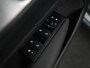 Volvo XC40 T2 Momentum | Trekhaak | Stoel- & Stuurverwarming | Camera | Carplay | Navigatie | Privacy Glass