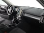 Volvo XC40 T2 Momentum | Trekhaak | Stoel- & Stuurverwarming | Camera | Carplay | Navigatie | Privacy Glass