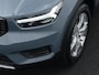 Volvo XC40 T2 Momentum | Trekhaak | Stoel- & Stuurverwarming | Camera | Carplay | Navigatie | Privacy Glass