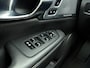 Volvo V90 T8 455pk AWD R-Design / Luchtvering / Bowers&Wilkins Audio / Gelaagd glas / 360 Camera / 20'' / Head-Up / Trekhaak / Black Pack / Full-LED / Lederen Dashboard /