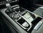 Volvo V90 T8 455pk AWD R-Design / Luchtvering / Bowers&Wilkins Audio / Gelaagd glas / 360 Camera / 20'' / Head-Up / Trekhaak / Black Pack / Full-LED / Lederen Dashboard /
