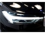 Volvo XC60 2.0 T6 AWD 250kW/340pk Aut8 Recharge Inscription Facelift! PANORAMADAK + ADAPT.CRUISE + STOEL-&STUURVERWARMING + CAMERA + PD-GLASS + GOOGLE DASH + KEYLESS ENTRY&GO + PILOT ASSIST + SUBWOOFER + LANE ASSIST + PARKSENSOREN + 20" LM-VELGEN!!