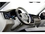 Volvo XC60 2.0 T6 AWD 250kW/340pk Aut8 Recharge Inscription Facelift! PANORAMADAK + ADAPT.CRUISE + STOEL-&STUURVERWARMING + CAMERA + PD-GLASS + GOOGLE DASH + KEYLESS ENTRY&GO + PILOT ASSIST + SUBWOOFER + LANE ASSIST + PARKSENSOREN + 20" LM-VELGEN!!