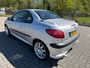 Peugeot 206 206cc 2.0-16V