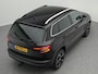 Skoda Karoq 1.5 TSI 150pk AUTOMAAT Business Edition | Trekhaak | Adaptieve cruise control | Stoelverwarming voor & achter | Verwarmbaar voorruit |