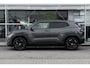 Toyota Urban Cruiser Dynamic 61 kWh