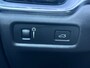 Volvo V60 2.0 T5 Momentum 250pk Trekhaak / Bliss / Stuur-Stoel Verwarming