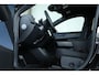 Volvo EX30 Single Motor Extended Range Plus Europa 69 kWh | 20" Y-Spaaks Lichtmetalen Wielen | Extra Getint Glas | Keyless Drive | Harman Kardon Premium Audio