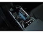 Volvo EX30 Single Motor Extended Range Plus Europa 69 kWh | 20" Y-Spaaks Lichtmetalen Wielen | Extra Getint Glas | Keyless Drive | Harman Kardon Premium Audio