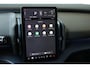 Volvo EX30 Single Motor Extended Range Plus Europa 69 kWh | 20" Y-Spaaks Lichtmetalen Wielen | Extra Getint Glas | Keyless Drive | Harman Kardon Premium Audio
