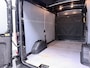 Ford Transit 310 2.0 TDCI L2H2 3-Persoons Camera Airco Stoelverwarming Elek.Stoel Cruise Control Pdc Lane Assist Trend Betonplex Vloer Wandbetimmering Schuifdeur Voorruitverwarming 1e Eigenaar Origineel Nederlandse Bus