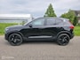 Volvo XC40 2.0 B4 Plus Black Edition / Pano / HK Audio