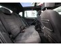 Volkswagen Tiguan 1.5 TSI ACT Highline Business R - Schuif-/kanteldak | Wegkl. trekhaak | Massagestoel | Stoelverw.
