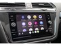Volkswagen Tiguan 1.5 TSI ACT Highline Business R - Schuif-/kanteldak | Wegkl. trekhaak | Massagestoel | Stoelverw.