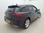 Volkswagen Golf 1.4 eHybrid GTE 245 PK| Origineel Nederlands | 1e Eigenaar | Navigatie | LED Matrix | Head-Updisplay | Dynamic Chassis Control | Stoelverwarming | Stuurwielverwarming | Dodehoekdetectie