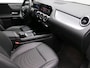 Mercedes-Benz B-klasse 180 Business Solution Achteruitrijcamera | Ledkoplampen | Stoelverwarming | Parkeerassistent | Inclusief 24 maanden Mercedes-Benz Certified garantie voor Europa.