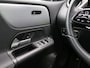 Mercedes-Benz B-klasse 180 Business Solution Achteruitrijcamera | Ledkoplampen | Stoelverwarming | Parkeerassistent | Inclusief 24 maanden Mercedes-Benz Certified garantie voor Europa.