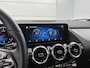 Mercedes-Benz B-klasse 180 Business Solution Achteruitrijcamera | Ledkoplampen | Stoelverwarming | Parkeerassistent | Inclusief 24 maanden MB Certified garantie voor Europa.