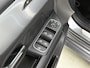 Mercedes-Benz B-klasse 180 Business Solution Achteruitrijcamera | Ledkoplampen | Stoelverwarming | Parkeerassistent | Inclusief 24 maanden MB Certified garantie voor Europa.