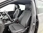 Mercedes-Benz B-klasse 180 Business Solution Achteruitrijcamera | Ledkoplampen | Stoelverwarming | Parkeerassistent | Inclusief 24 maanden MB Certified garantie voor Europa.