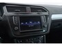 Volkswagen Tiguan 1.4 TSI ACT Connected Series | Uitklap Trekhaak | Dealer Ond. | Org NL | CarPlay | 72.000 KM! | Camera |
