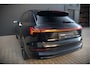 Audi E-tron e-tron 50 quattro Launch edition plus 71 kWh S-Line | Panoramadak | Bang & Olufsen | Head-Up Display | Stoelverwarming | Ambiance Verlichting | Adaptive Cruise Control | Memory Seat | Camera |