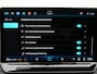 Volkswagen Tiguan R-Line 1.5 eHybrid 204 PK | LED Matrix IQ | Trekhaak | Panoramadak | Harman/Kardon | HUD | 360 Camera | Dodehoek Assist | DCC | Leder |