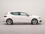 SEAT Leon Sportstourer 1.0 TSI FR Business Intense | Apple Carplay | Achteruitrij camera | Bluetooth | Cruise control |  Parkeersensoren voor en achter | Sportstoelen-stuur | Navigatie | Connected services | Spraakbediening | Start/stop syste