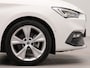 SEAT Leon Sportstourer 1.0 TSI FR Business Intense | Apple Carplay | Achteruitrij camera | Bluetooth | Cruise control |  Parkeersensoren voor en achter | Sportstoelen-stuur | Navigatie | Connected services | Spraakbediening | Start/stop syste