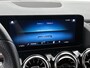 Mercedes-Benz B-klasse 180 Business Solution AMG AMG Line | Night Pakket | Sfeerverlichting | Achteruitrijcamera | Ledkoplampen | Inclusief 24 maanden Mercedes-Benz Certified garantie voor Europa.