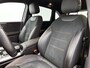 Mercedes-Benz B-klasse 180 Business Solution AMG AMG Line | Night Pakket | Sfeerverlichting | Achteruitrijcamera | Ledkoplampen | Inclusief 24 maanden Mercedes-Benz Certified garantie voor Europa.