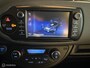 Toyota Yaris 1.5 Hybrid Active, Autopas Met historie