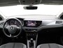 Volkswagen Polo 1.0 TSI Highline 95 PK| Dealeronderhouden | Navigatie | Climatronic | stoelverwarming | Parkeersensoren | 15 Inch Velgen | Privacy Glas | Adaptive Cruise Control