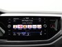 Volkswagen Polo 1.0 TSI Highline 95 PK| Dealeronderhouden | Navigatie | Climatronic | stoelverwarming | Parkeersensoren | 15 Inch Velgen | Privacy Glas | Adaptive Cruise Control